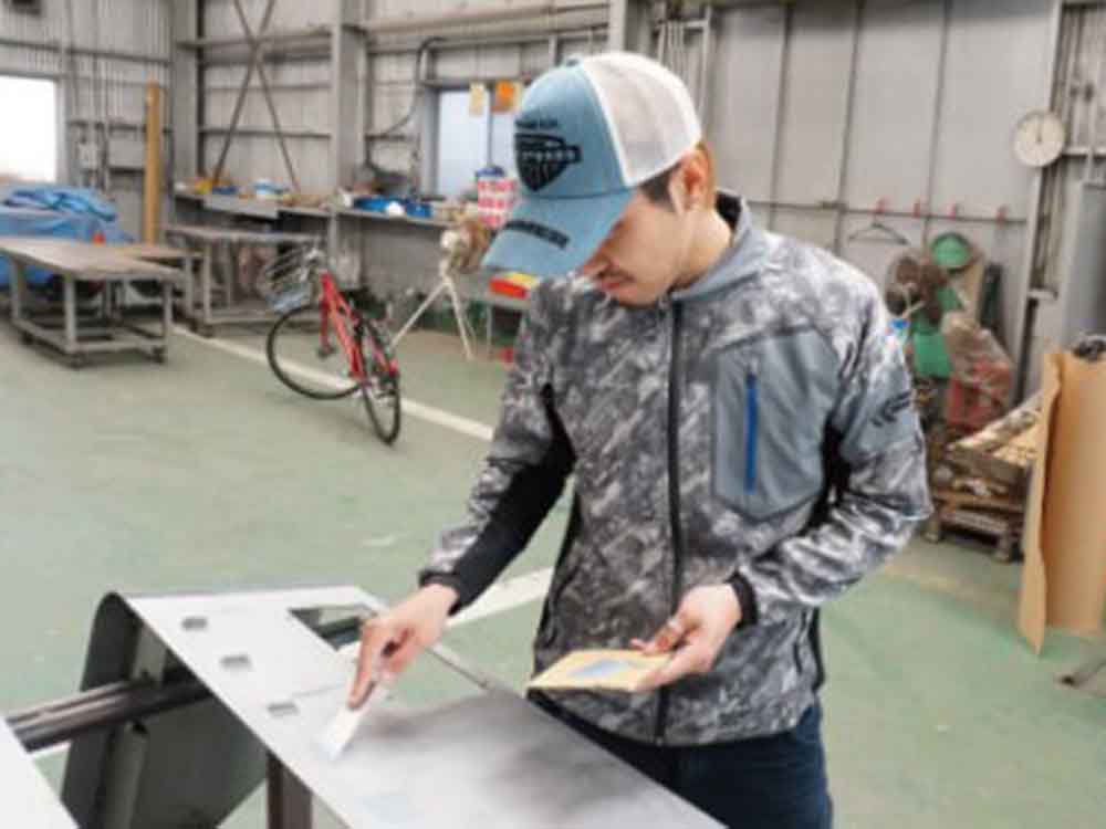 グリッドブラスト写真